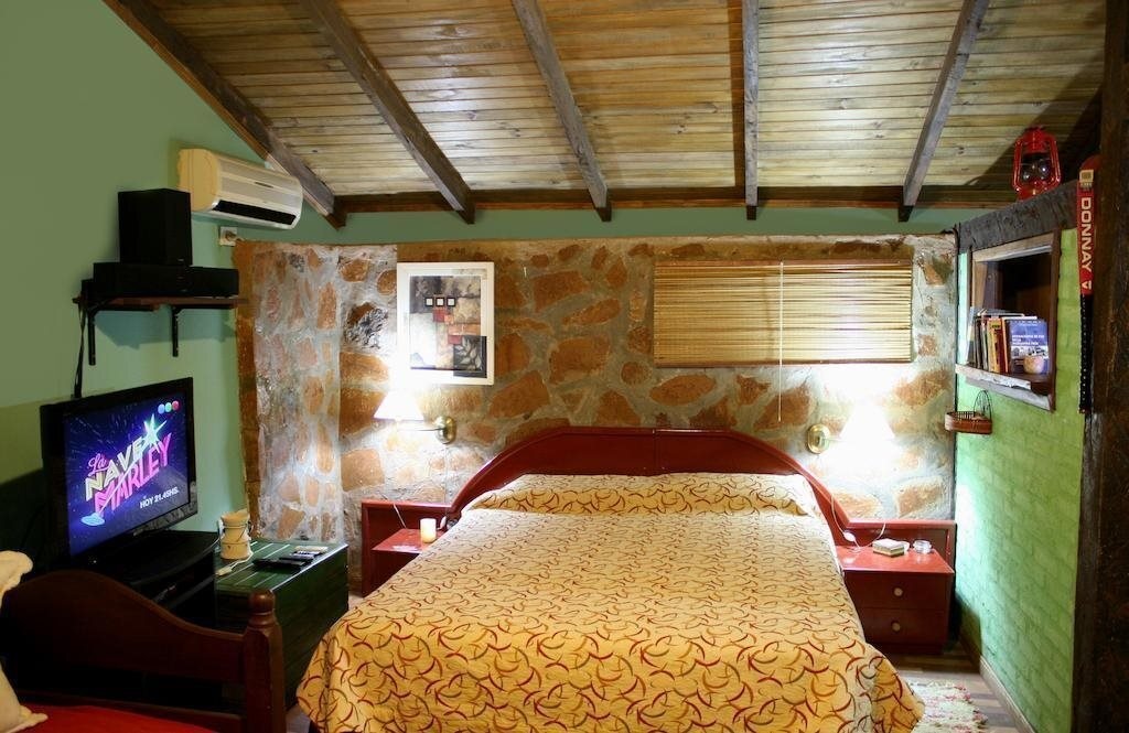 La Casita De La Selva