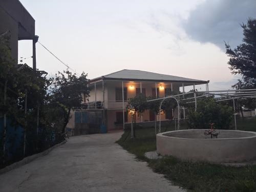 Labe Family Hostel