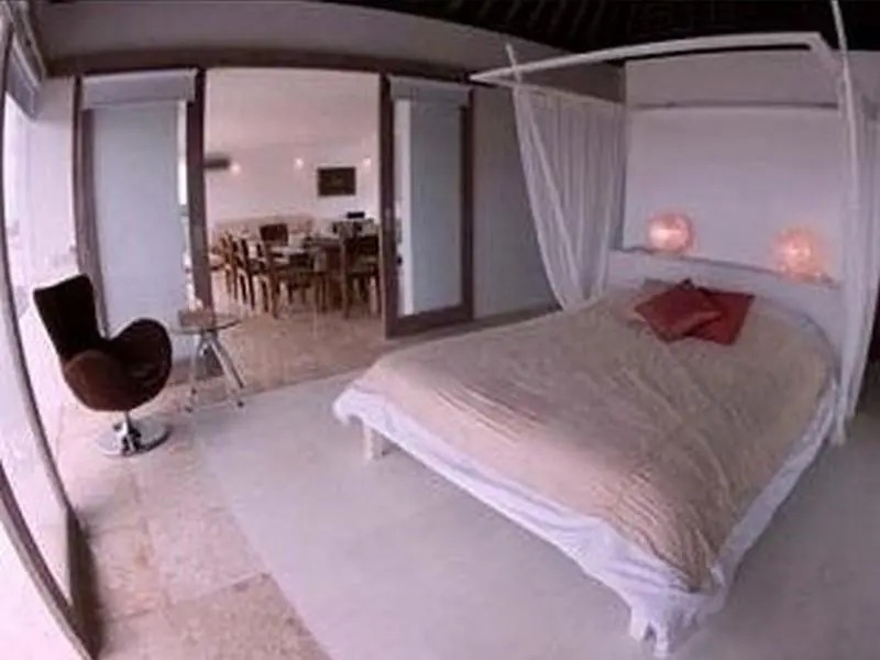 Lagen Cliff Villa Bali