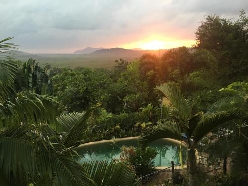 Mission Beach Escape