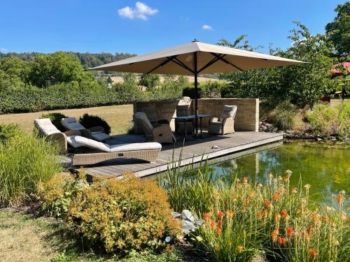 Ferienwohnung Landhaus Hohenstein, Schwimmteich, Ruhige Lage (Adults Only)