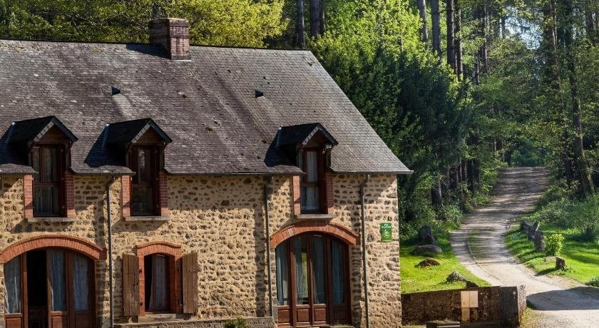 Le Bois Du Tay