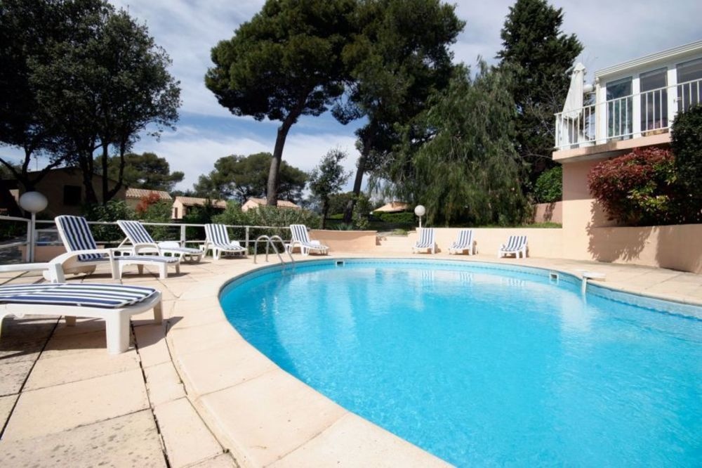 Le Relais Des Lavandins