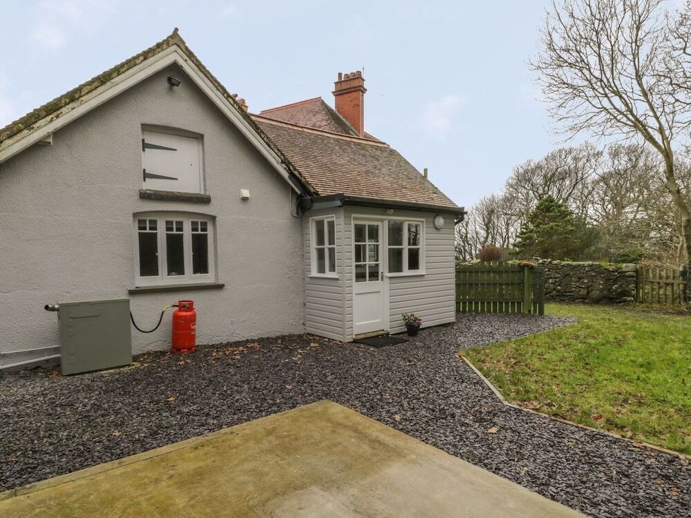 Llys Andreas Cottage