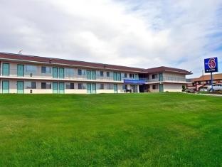 Motel 6 Pendleton, OR