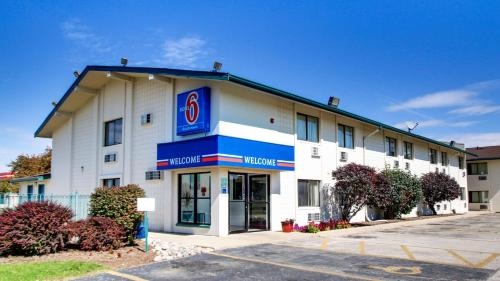Motel 6 Normal, Il - Bloomington Area
