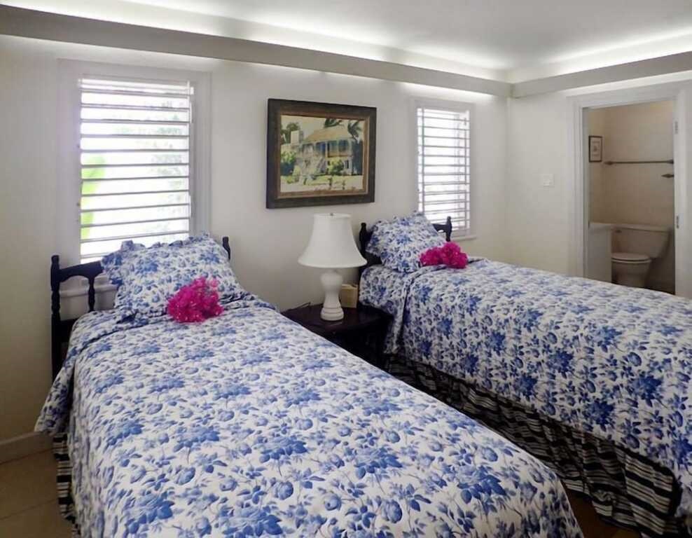 Moonshine Villa, Silver Sands 4 BR