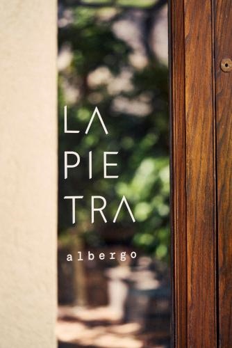 Antica Locanda Ristorante La Pietra