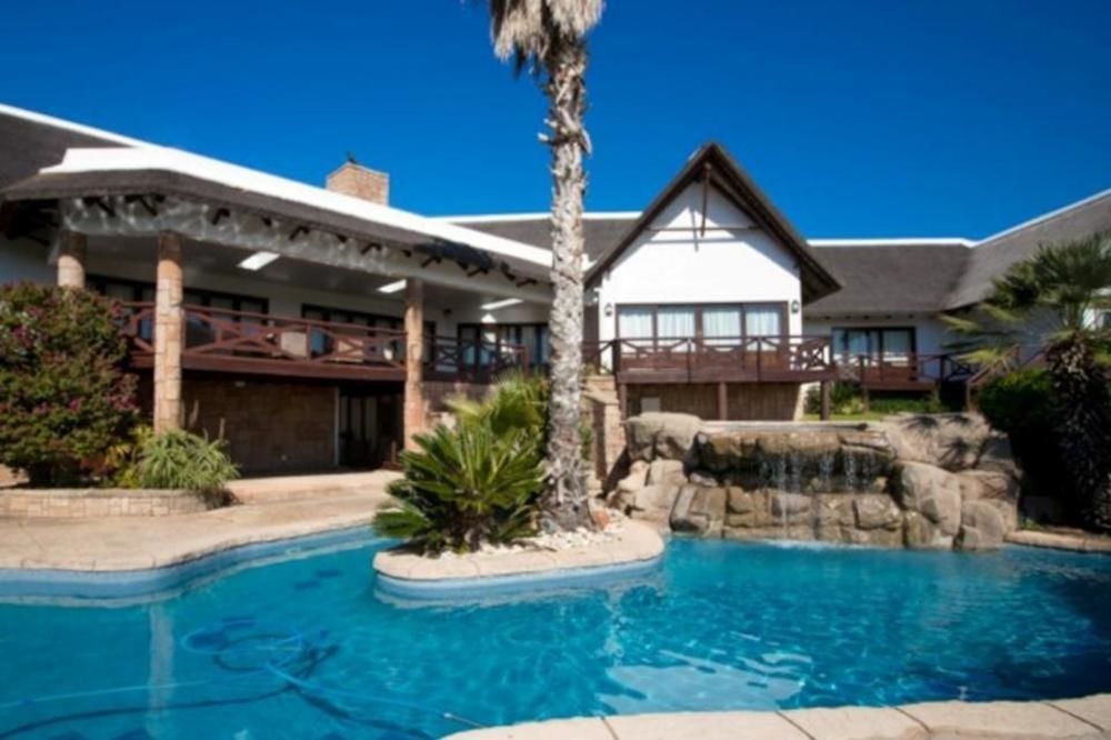 The Magnificent Homestead